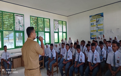 45 Orang PDB SMA Negeri 5 Pasarwajo Ikuti MPLS